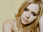 Avril Lavigne : avril-lavigne-1408546373.jpg