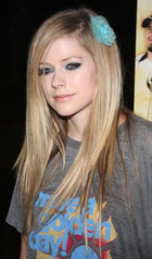 Avril Lavigne : avril-lavigne-1408546421.jpg
