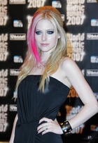 Avril Lavigne : avril-lavigne-1412816277.jpg