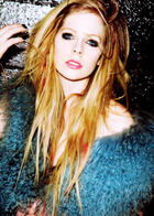 Avril Lavigne : avril-lavigne-1413047367.jpg