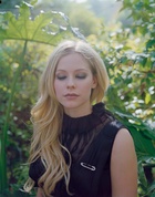 Avril Lavigne : avril-lavigne-1413047388.jpg