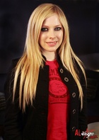 Avril Lavigne : avril-lavigne-1413047440.jpg