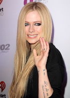 Avril Lavigne : avril-lavigne-1441817466.jpg