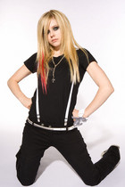 Avril Lavigne : avril_lavigne_1228584492.jpg