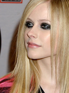 Avril Lavigne : avril_lavigne_1254369734.jpg
