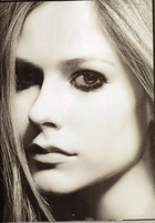 Avril Lavigne : avril_lavigne_1255225221.jpg