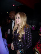 Avril Lavigne : avril_lavigne_1259588899.jpg