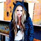 Avril Lavigne : avril_lavigne_1259588905.jpg