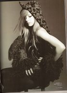 Avril Lavigne : avril_lavigne_1259588919.jpg