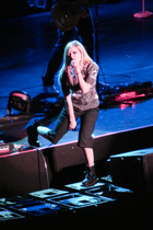 Avril Lavigne : avril_lavigne_1259827562.jpg