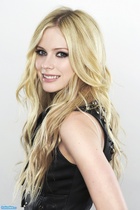 Avril Lavigne : avril_lavigne_1259827613.jpg