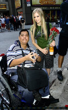 Avril Lavigne : avril_lavigne_1259827802.jpg