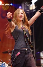 Avril Lavigne : avril_lavigne_1262026372.jpg