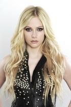 Avril Lavigne : avril_lavigne_1266476652.jpg