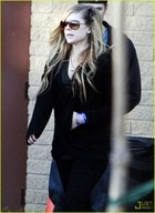 Avril Lavigne : avril_lavigne_1267599757.jpg