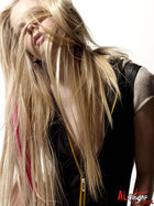 Avril Lavigne : avril_lavigne_1272241486.jpg