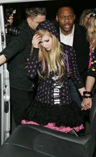 Avril Lavigne : avril_lavigne_1272241512.jpg