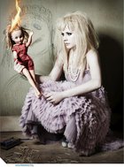 Avril Lavigne : avril_lavigne_1272241593.jpg