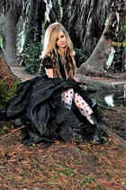 Avril Lavigne : avril_lavigne_1273277774.jpg
