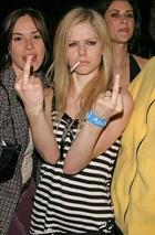 Avril Lavigne : avril_lavigne_1273277778.jpg