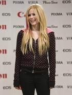 Avril Lavigne : avril_lavigne_1273277782.jpg