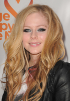 Avril Lavigne : avril_lavigne_1273366202.jpg