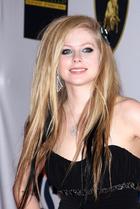 Avril Lavigne : avril_lavigne_1273531064.jpg