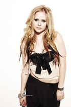 Avril Lavigne : avril_lavigne_1278709838.jpg