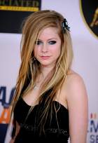 Avril Lavigne : avril_lavigne_1278795195.jpg