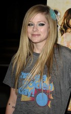 Avril Lavigne : avril_lavigne_1279767382.jpg