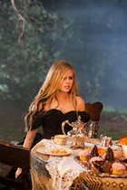 Avril Lavigne : avril_lavigne_1284509546.jpg