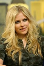 Avril Lavigne : avril_lavigne_1297188561.jpg