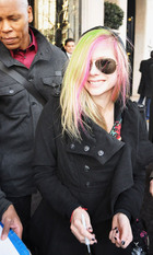 Avril Lavigne : avril_lavigne_1298171788.jpg