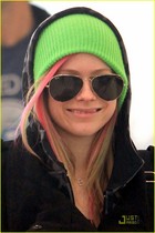 Avril Lavigne : avril_lavigne_1298229987.jpg