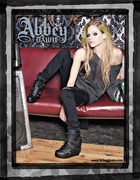 Avril Lavigne : avril_lavigne_1309451684.jpg