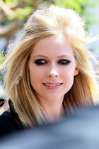 Avril Lavigne : avril_lavigne_1310575324.jpg