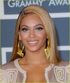 Beyoncé Knowles : beyoncknowles_1305745357.jpg