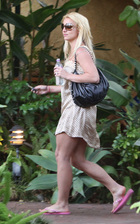 Britney Spears : britney_spears_1250371980.jpg
