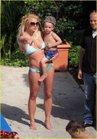 Britney Spears : britney_spears_1251090015.jpg