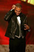 Chris Brown : chris_brown_1227556832.jpg