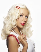 Christina Aguilera : christina-aguilera-1403970951.jpg