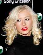 Christina Aguilera : christina-aguilera-1403972470.jpg