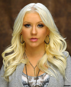 Christina Aguilera : christina-aguilera-1412611477.jpg