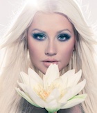 Christina Aguilera : christina-aguilera-1480903667.jpg