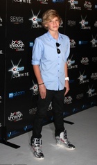 Cody Simpson : cody-simpson-1312735549.jpg