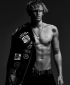 Cody Simpson : cody-simpson-1545181661.jpg
