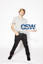 Cody Simpson : codysimpson_1309475320.jpg