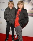 Cole & Dylan Sprouse : cole_dillan_1183951995.jpg