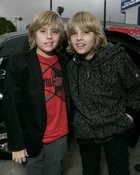 Cole & Dylan Sprouse : cole_dillan_1183952006.jpg