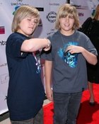 Cole & Dylan Sprouse : cole_dillan_1183952014.jpg